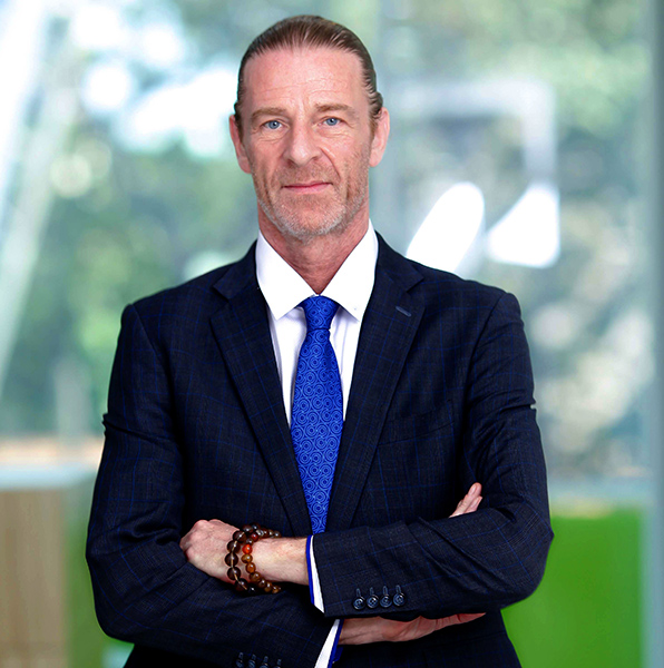 Ông Dominic Scriven, Chủ tịch HĐQT Công ty quản lý quỹ Dragon Capital