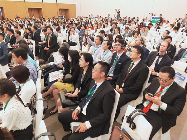 Các doanh nghiệp, nhà đầu tư tham dự Diễn đàn kinh tế TP.HCM-Ảnh Lê Toàn