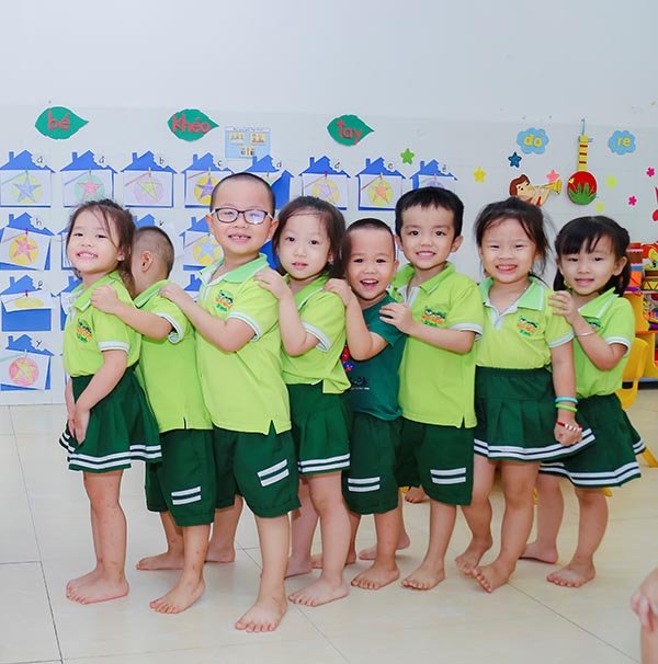 Tại Việt Nam, có 17 tỉnh/thành triển khai chương trình Sữa học đường và đạt được những kết quả bước đầu trong cải thiện tình trạng thể chất của các em học sinh