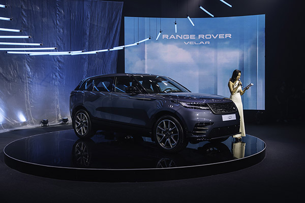 Range Rover Velar 2025 ở Việt Nam có 3 tùy chọn động cơ. 