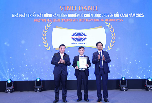 Công ty Cổ phần Phát triển Hạ tầng Kỹ thuật Becamex – Bình Phước là thành viên của Becamex Group– đơn vị tiên phong trong phát triển hạ tầng công nghiệp – đô thị tại Việt Nam. Với tầm nhìn dài hạn, KCN Becamex – Bình Phước trở thành điểm đến hấp dẫn cho nhà đầu tư trong và ngoài nước. doanh nghiệp không chỉ phát triển hạ tầng công nghiệp hiện đại mà còn kiến tạo môi trường sống an toàn, thân thiện, cùng hướng tới một tương lai xanh, thịnh vượng và bền vững.