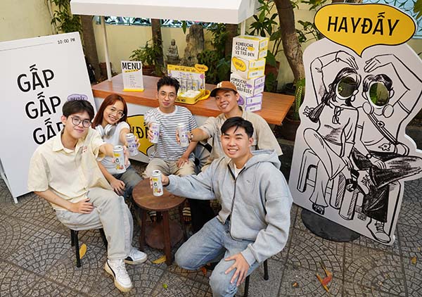 Các sản phẩm mới của Vinamilk tạo ra xu hướng mới, thu hút người tiêu dùng trải nghiệm. Ảnh: Vi Nam