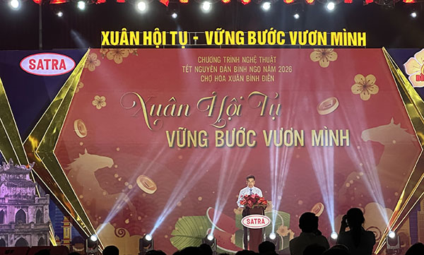 &Ocirc; Nguyễn Văn Dũng, Ph&oacute; chủ tịch HĐND TP.HCM ph&aacute;t biểu khai mạc