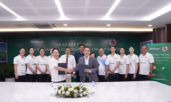 C&aacute;c sản phẩm dinh dưỡng cũng sẽ được Nutifood cung cấp xuy&ecirc;n suốt cho c&aacute;c vận động vi&ecirc;n nhằm bổ sung thể lực trong qu&aacute; tr&igrave;nh tập luyện v&agrave; thi đấu