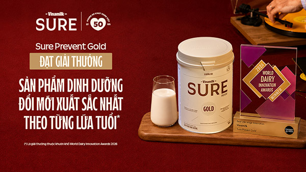 Ra đời với mục tiêu giúp người bước vào tuổi 50+ có thể sống khỏe chủ động, Vinamilk Sure Prevent Gold được trao giải Sản phẩm dinh dưỡng đổi mới xuất sắc nhất theo từng lứa tuổi (Ảnh: VN).