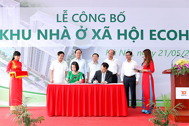 Người mua nhà tại dự án EcoHome 2 g đã và đang phối hợp chặt chẽ với Ngân hàng VietinBank – Chi nhánh Nam Thăng Long hỗ trợ tài chính cho người mua nhà được vay từ gói 30.000 tỷ đồng của Chính phủ với mức lãi suất ưu đãi và tài sản thế chấp chính là căn hộ tại dự án.