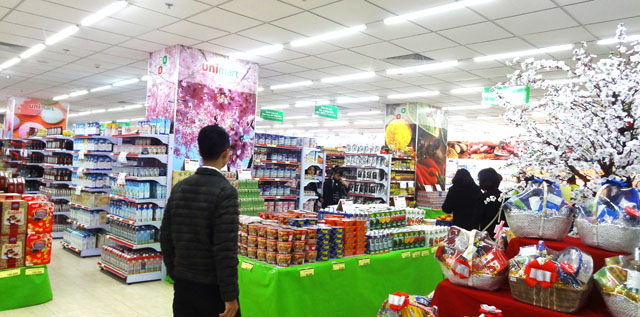 Siêu thị Unimart là thương hiệu có nhiều kinh nghiệm trong lĩnh vực bán lẻ, bán buôn, nhập khẩu và phân phối hàng Nhật bản, Hàn Quốc trên thị trường Hà Nội 