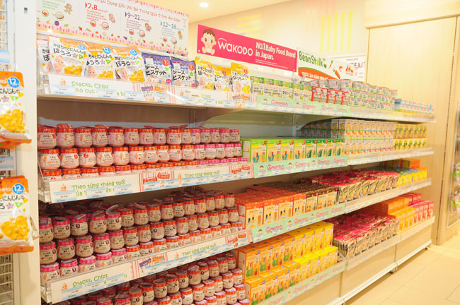 Các thực phẩm Nhật Bản dành cho trẻ em đượcbố trí khu vực riêng trong các trung tâm mua sắm của Aeon 