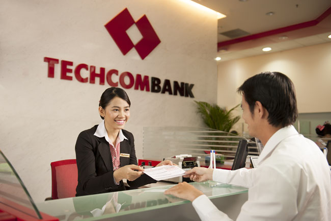 Techcombank đứng vị trí thứ 2 trong nhóm ngân hàng TMCP đứng đầu