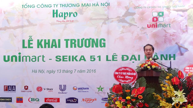 Ông Vũ Thanh Sơn, Tổng Giám đốc Hapro phát biểu tại buổi Lễ khai trương Unimart - Seika 51 Lê Đại Hành