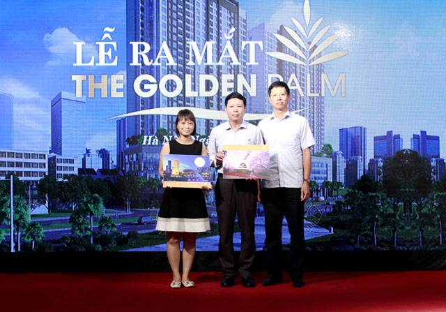 Những khách hàng may mắn nhất tại sự kiện khi không chỉ chọn mua được căn hộ ưng ý tại The Golden Palm, mà còn trở thành chủ nhân của các chuyến du lịch Nhật Bản, Singapore và Thái Lan