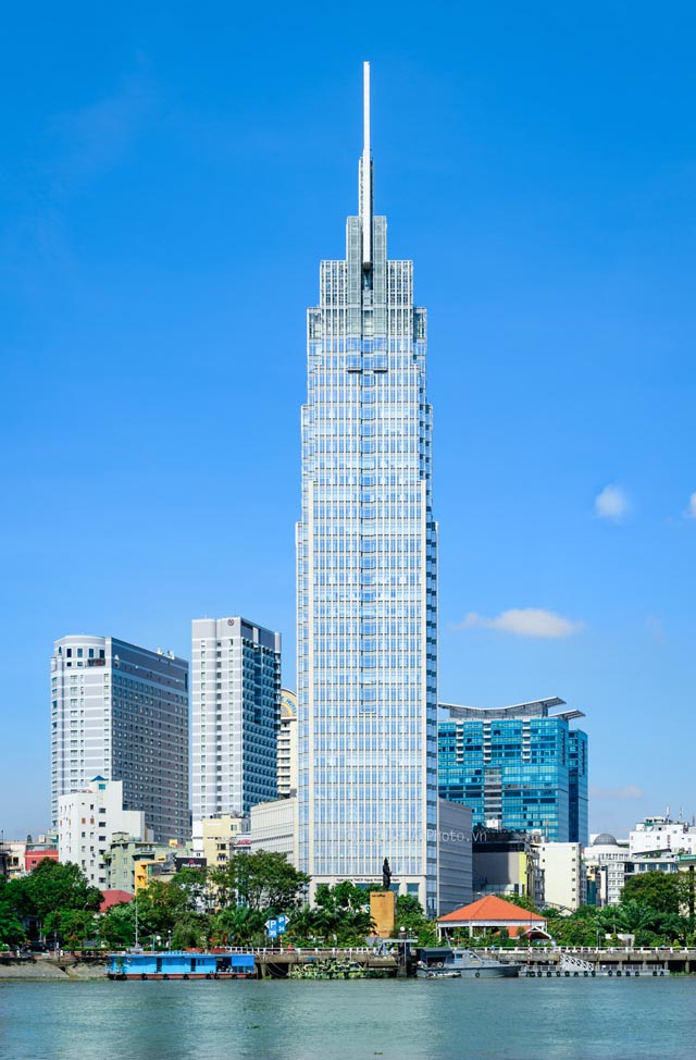 Tòa nhà Vietcombank Tower sử dụng vách nhôm kính lớn Eurowindow