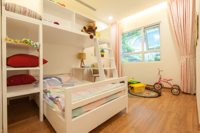 Một căn hộ nhỏ xinh nhưng vẫn đủ 2 phòng ngủ cho bố mẹ và con trẻ