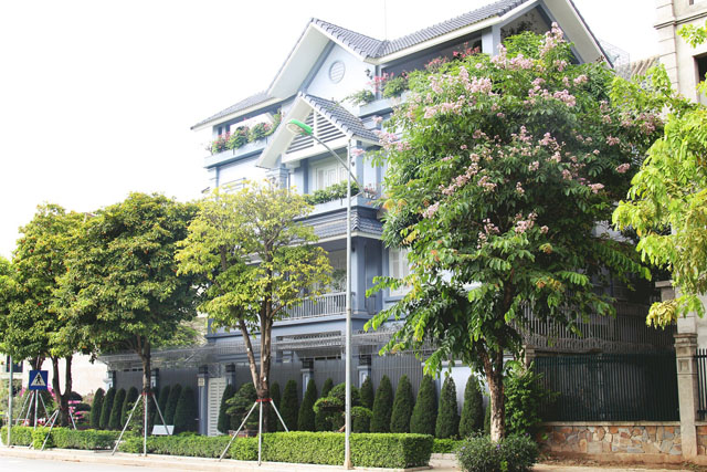 An Khang Villa có hai mặt tiền với tuyến đường trước rộng 11,5 m và tuyến đường sau rộng 7m