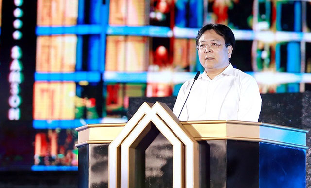 Ông Vương Duy Biên, Thứ trưởng Bộ Văn hóa, Thể thao và Du lịch chia sẻ trong buổi lễ