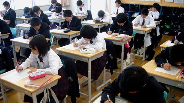 Nhật Bản tin rằng lớp học càng đông càng trật tự