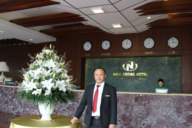 Anh Bùi Văn Tuấn, Trợ lý Giám đốc Kinh doanh & Marketing đã gắn bó với khách sạn từ những ngày đầu hoạt động