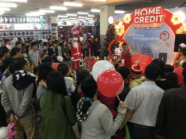 Chương trình được tổ chức tại hàng loạt các siêu thị, trung tâm mua sắm lớn ở TP HCM, Đà Nẵng và Hà Nội