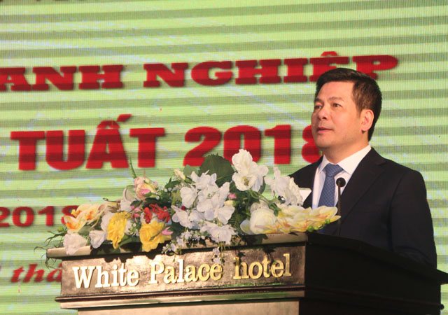 Chủ tịch UBND tỉnh Thái Bình Nguyễn Hồng Diên phát biểu tại Hội nghị gặp mặt chúc tết doanh nghiệp tiêu biểu tết Mậu Tuất 2018