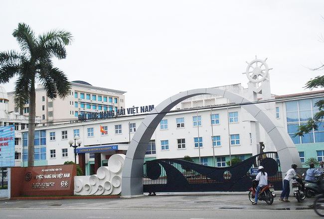 Trường đại học Hàng Hải Việt Nam (VMU) thành lập Công ty Vận tải biển Thăng Long từ năm 1989