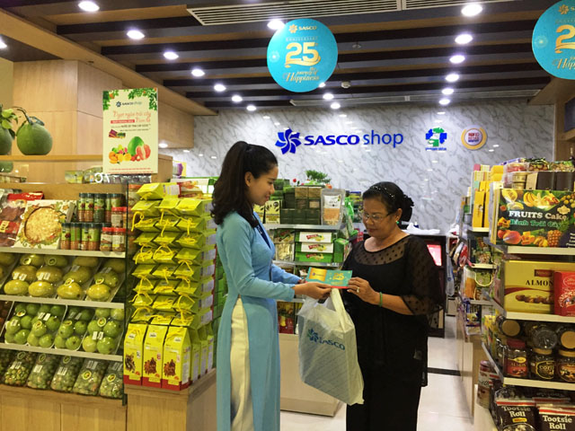 Khách hàng nhận voucher ưu đãi 25% tại hệ thống cửa hàng bán lẻ SASCO Shop