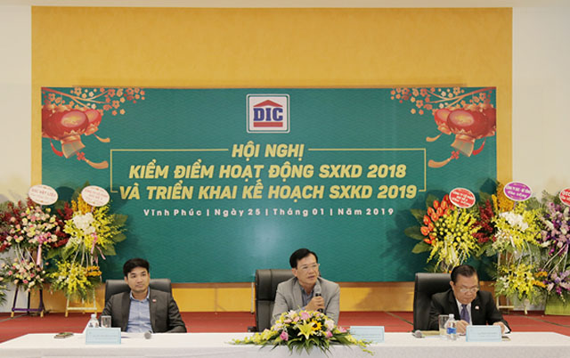 Ông Nguyễn Thiện Tuấn, Chủ tịch HĐQT tập đoàn DIC phát biểu chỉ đạo về những công việc trọng tâm trong năm 2019
