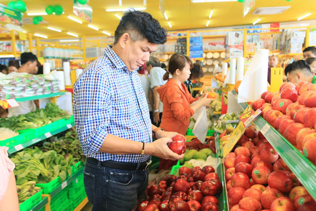 Trái cây nhập khẩu tại Bách hóa Xanh luôn có giá rẻ hơn so với thị trường nhưng vẫn đảm bảo độ tươi ngon