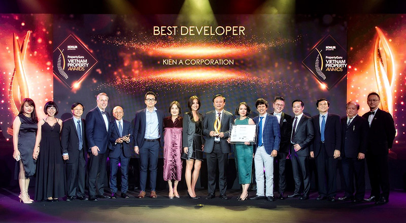 Với những nỗ lực kiến tạo cộng đồng và xã hội, Kiến Á được vinh danh tại hạng mục giải thưởng danh giá nhất năm nay Best Developer (Nhà phát triển bất động sản tốt nhất Việt Nam)