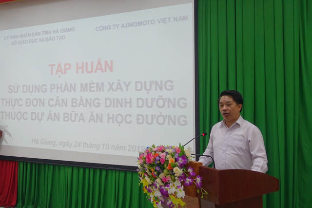 TS. Lê Văn Tuấn, đại diện Vụ Giáo dục thể chất, Bộ Giáo dục và Đào tạo chỉ đạo triển khai Dự án tại Hội nghị