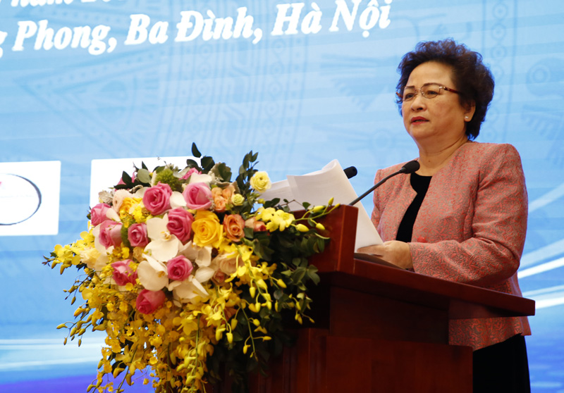 Madame Nguyễn Thị Nga - Chủ tịch Tập đoàn BRG kiêm Chủ tịch HĐQT Hapro