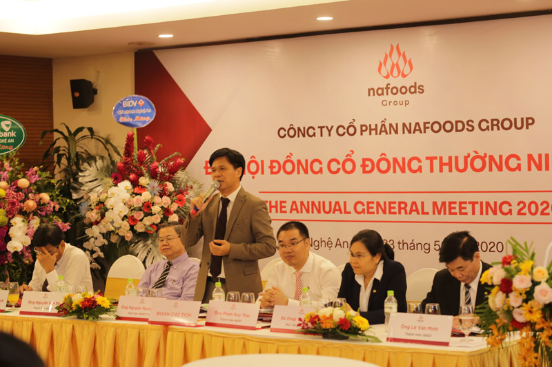 Ông Nguyễn Mạnh Hùng, Chủ tịch HĐQT phát biểu tại Đại hội