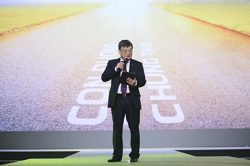 Ông Nguyễn Đăng Quang, Chủ tịch HĐQT Tập đoàn Masan thuyết trình  tại Đại hội