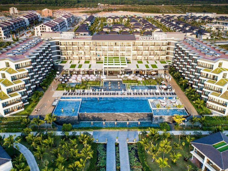 Loạt thương hiệu quản lý khách sạn danh tiếng có mặt tại đây như Novotel, Best Western Premier, InterContinental, JW Mariott… biến Phú Quốc thành “thiên đường nghỉ dưỡng đẳng cấp”