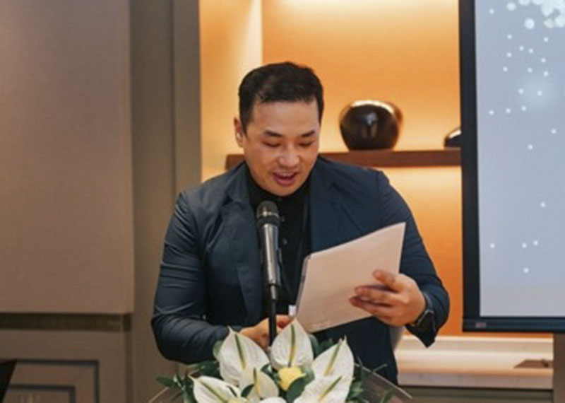 Ông Kim WooSeok, CEO của Okxe Việt Nam