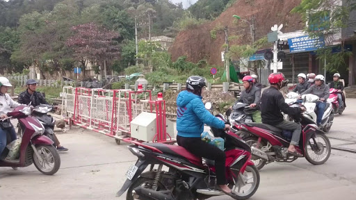 Trên địa bàn Hà Nội đang tồn tại nhiều điểm giao cắt mất an toàn giao thông. Ảnh minh họa: Internet