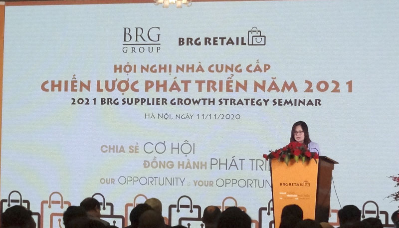 Bà Trần Tuyết Nhung, Phó Tổng giám đốc Tập đoàn BRG phát biểu tại Hội nghị