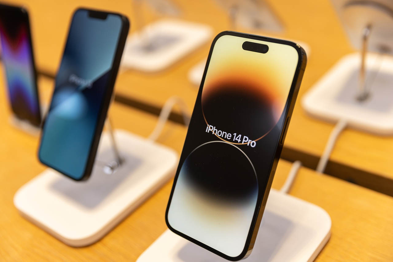 iPhone 7 sắp bán chính hãng iPhone 6, 6S giảm sâu