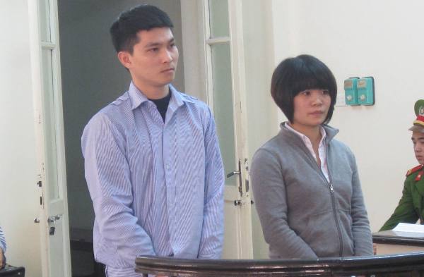 Cặp đôi phạm tội buôn ma túy Phạm Thị Thanh và bạn trai tại phiên tòa