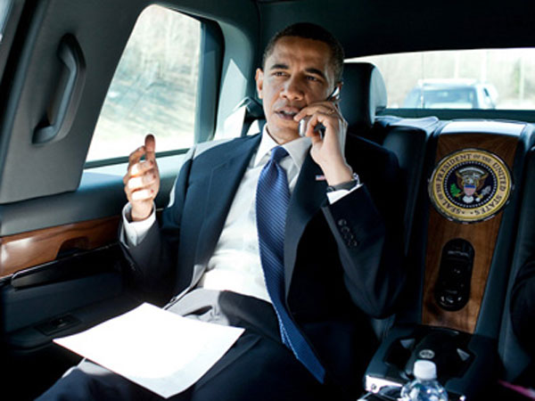 Điện thoại là vật “bất ly thân” của Tổng thống