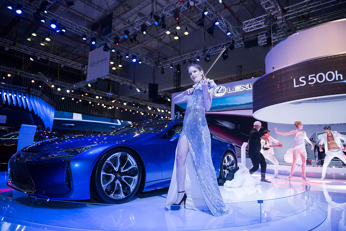 THE POWER OF h - Công nghệ Lexus Hybrid chính thức được giới thiệu tại Việt Nam qua VMS 2017