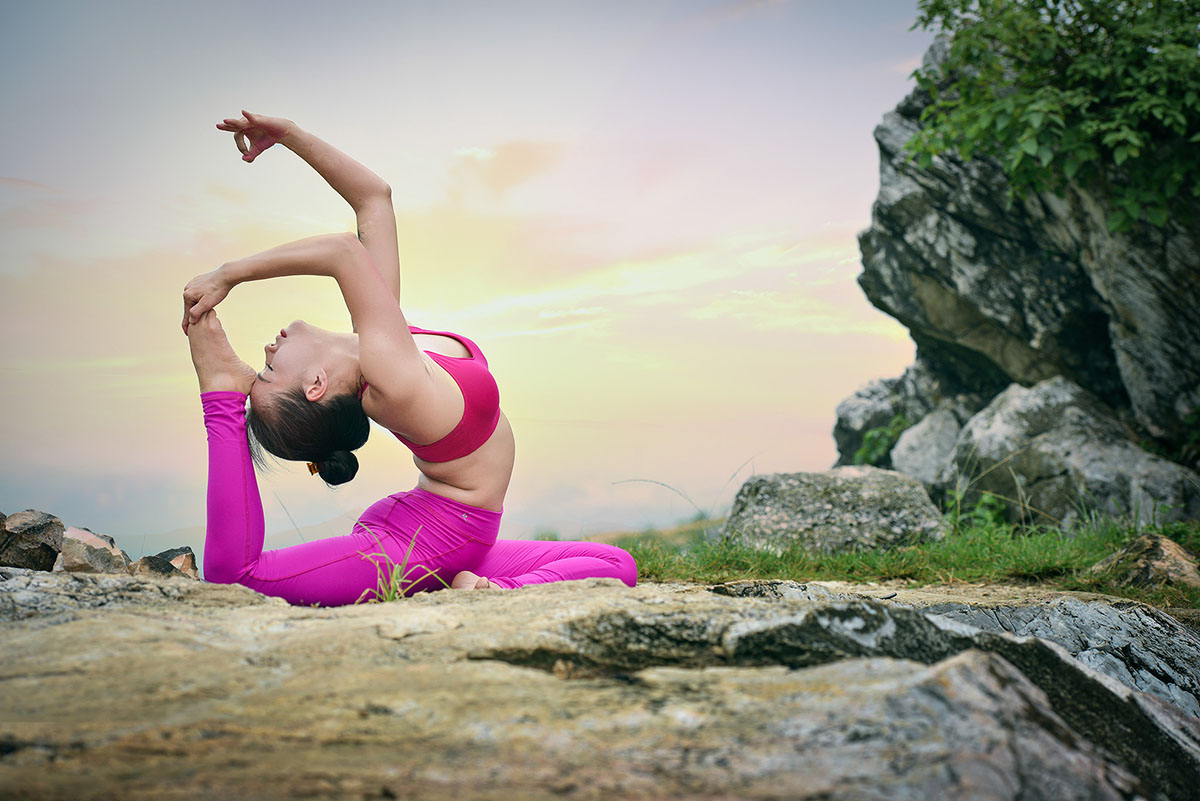 Chia sẻ nhiều hơn 103 hình ảnh các tư thế yoga hay nhất ...