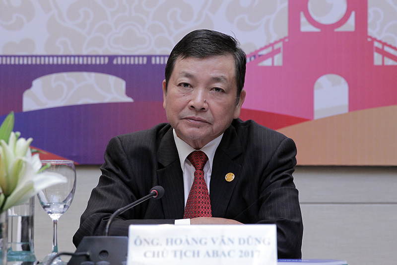 ông Hoàng Văn Dũng, Chủ tịch Hội đồng tư vấn Kinh doanh APEC (ABAC) đã thông báo một số kết quả về kỳ họp ABAC 3