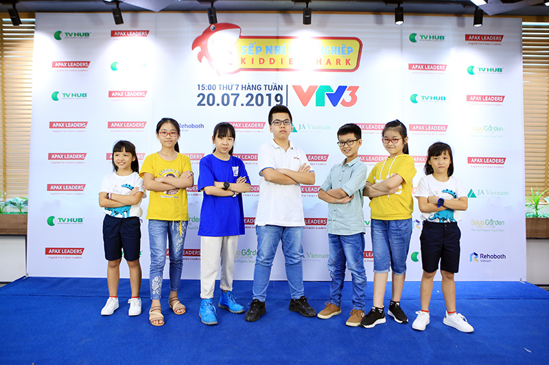 Chương trình bao gồm 11 số được phát sóng vào lúc 15 giờ thứ bảy hàng tuần, bắt đầu từ ngày 20/7/2019 trên sóng Đài Truyền hình Việt Nam VTV3.