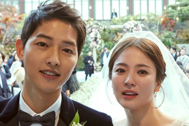 Song Joong Ki đệ đơn ly dị Song Hye Kyo sau hai năm làm đám cưới. 