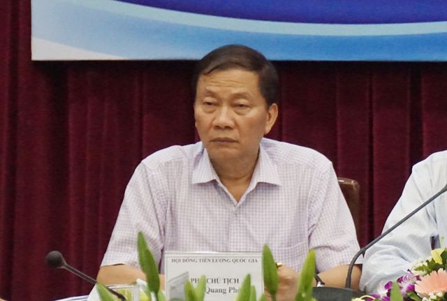 Ông Hoàng Quang Phòng tại cuộc họp chiều 11/7.