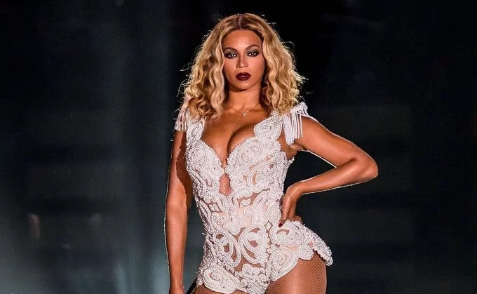 Ca sĩ Beyonce có 129 triệu người theo dõi trên Instagram, nhận khoảng 785.000 USD cho mỗi bài quảng cáo.