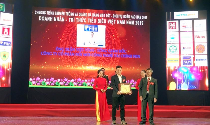 Giải thưởng “Doanh nhân Vàng Việt Nam 2019" là phần thưởng xứng đáng cho CEO Trần Việt Vĩnh sau nhiều đóng góp cho lĩnh vực Fintech của Việt Nam