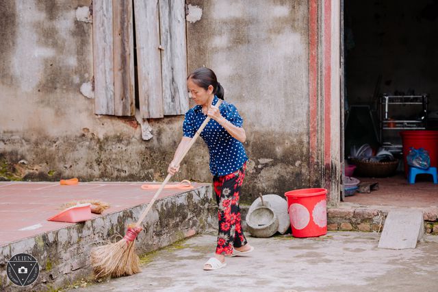 Ngôi nhà của bà Tân cũng rất giản dị 