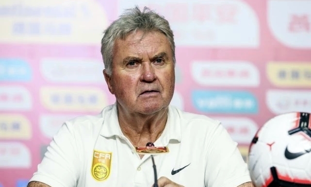 HLV Hiddink có nhiệm vụ giúp Trung Quốc giành vé dự Olympic Tokyo 2020. Ảnh: QQ.