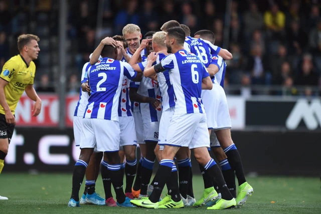 Heerenveen giành chiến thắng đầu tiên sau 6 trận 